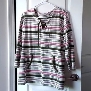 Hastings & Smith 3/4 sleeve xl top pink green
